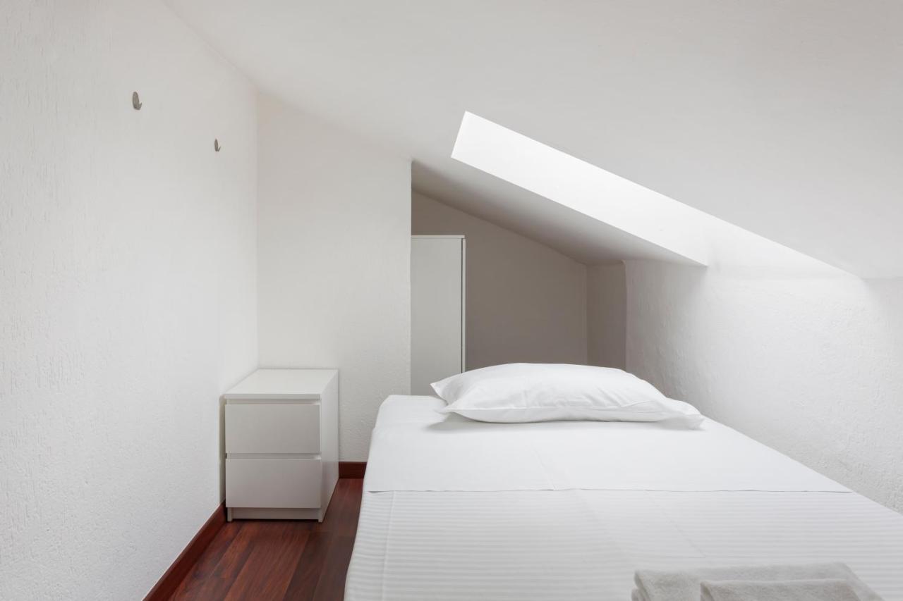 2 Bedroom Apt - Duomo 3 Milan Extérieur photo